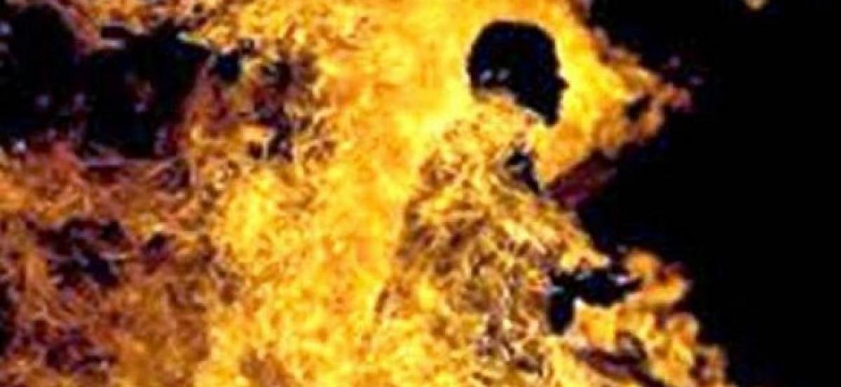 Man attempts self-immolation in Nagpur