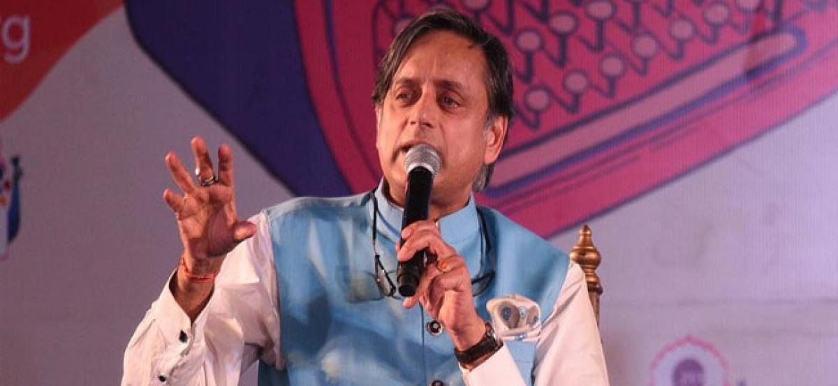 Keep tweeting, ignore troglodytes: Shashi Tharoor to Rahul Gandhi