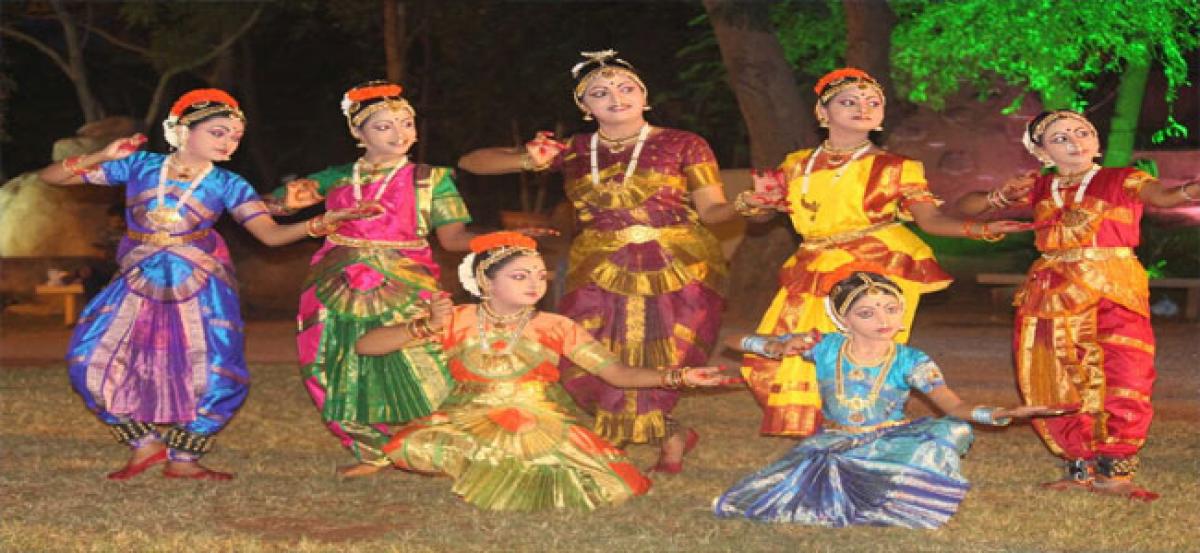 Cultural feast at Shilparamam