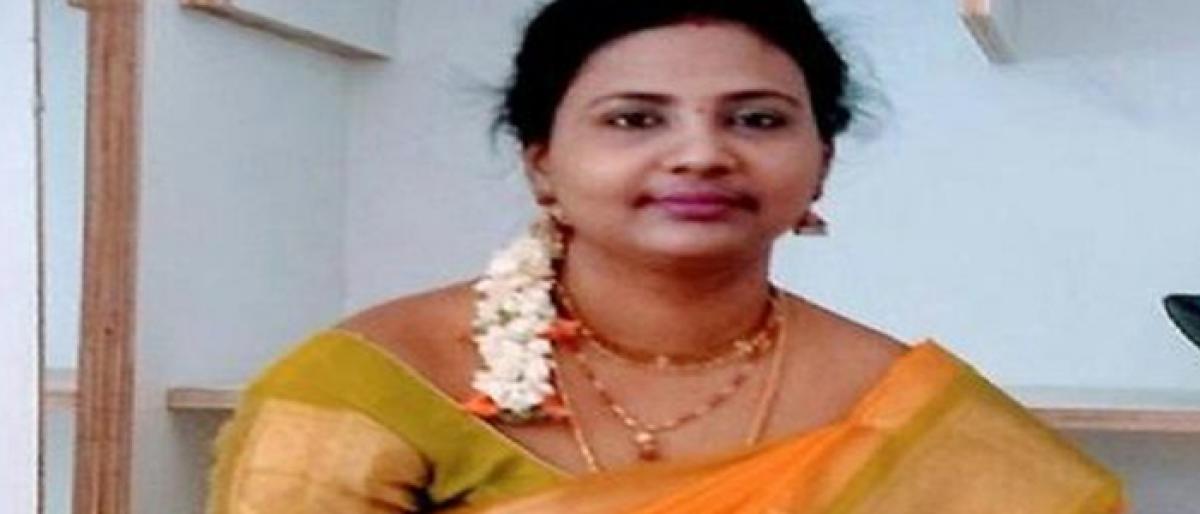AP CID Submits Report On Lady Doctors Suicide To Govt