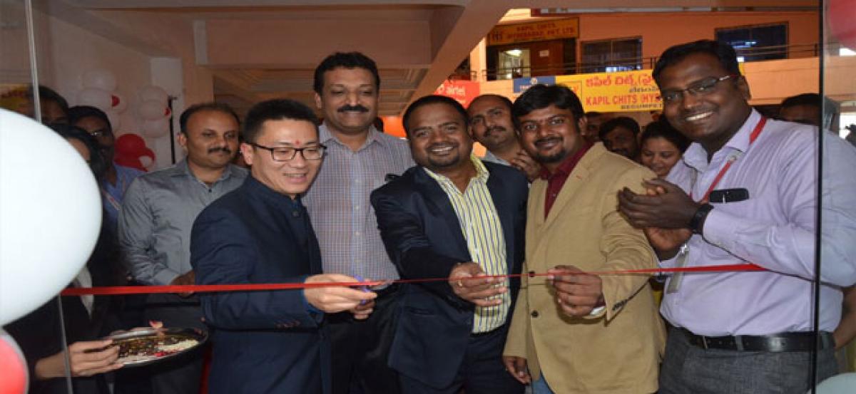 Huawei opens exclusive service centre in Hyd