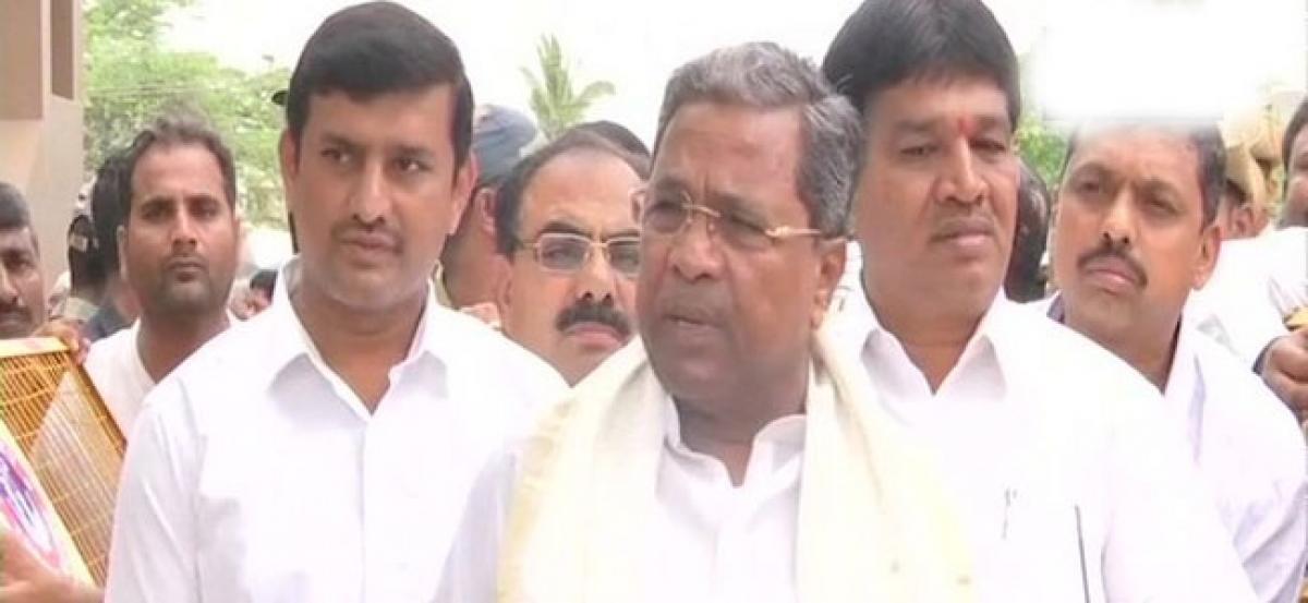 Fake voter ID: Siddaramaiah accuses BJP of misusing govt machinery