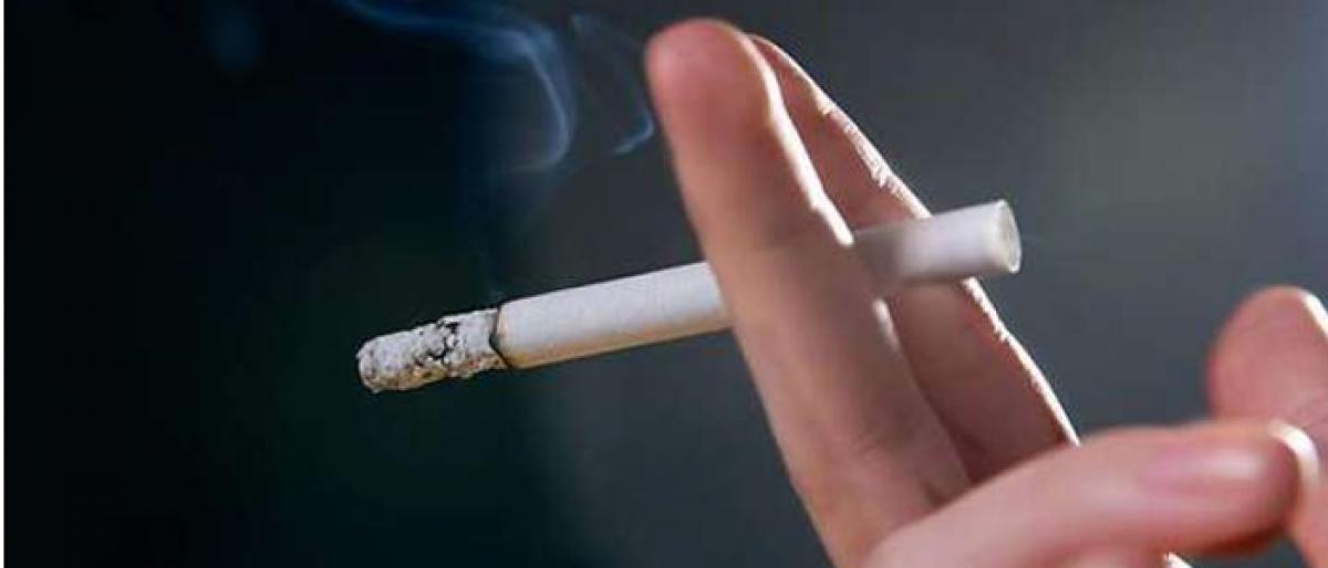 Doctors not pushing smokers with artery disease to quit