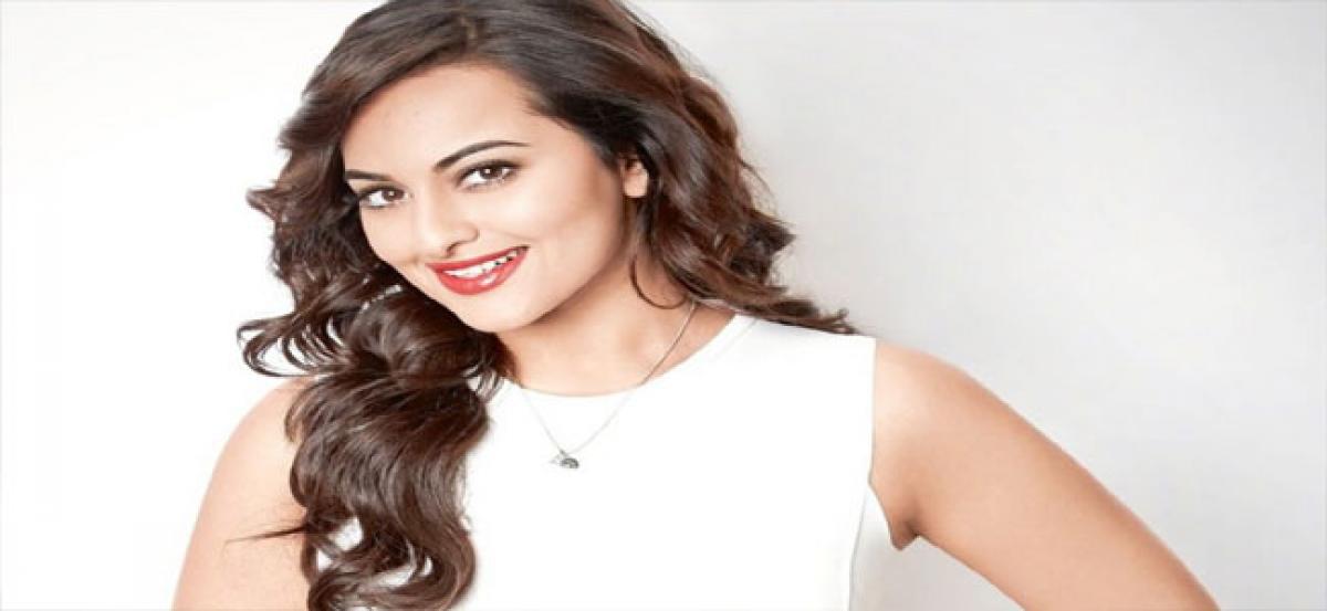 Sonakshi thanks Hrithik for motivating her