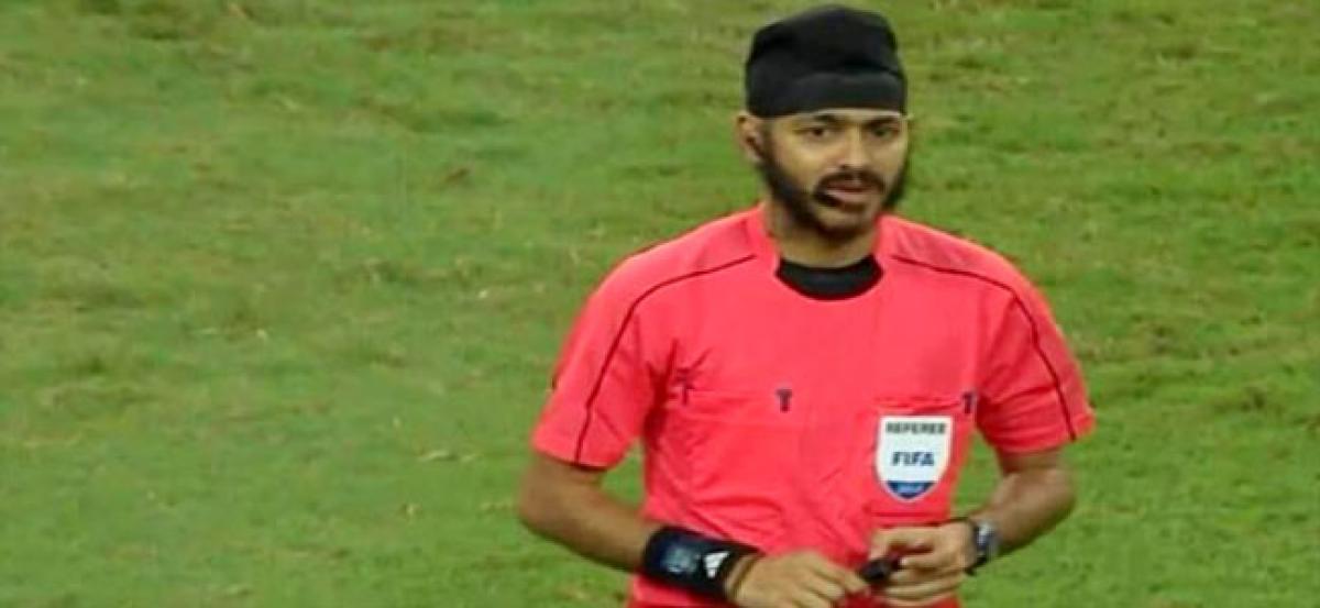 Racism-hit Sikh referee calls for unity