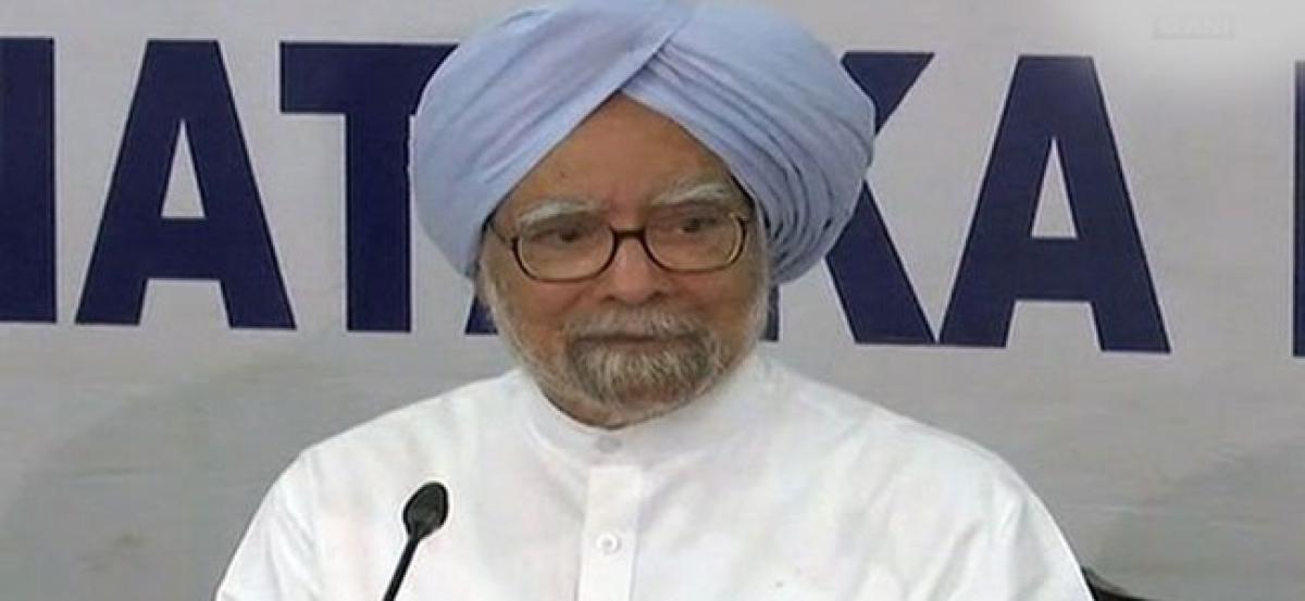 Manmohan Singh to skip Saifuddin Sozs book launch