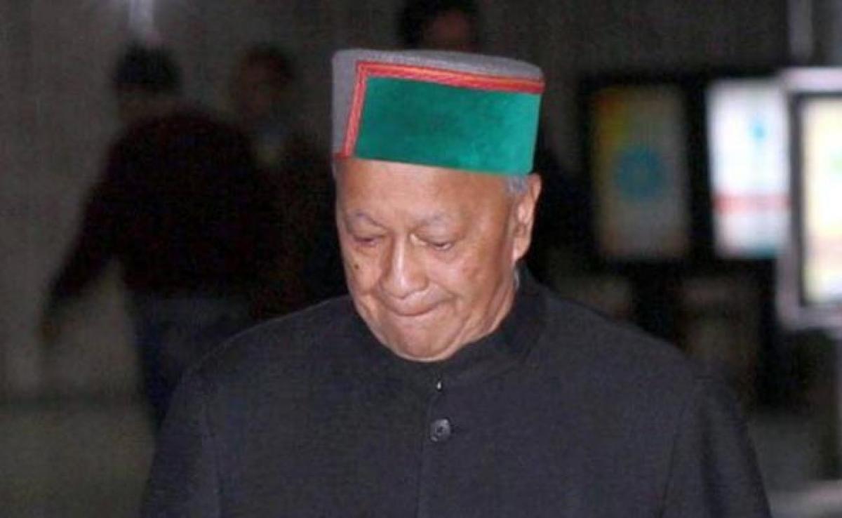 Sulking Himachal Pradesh Chief Minister Virbhadra Singh Meets Sonia Gandhi