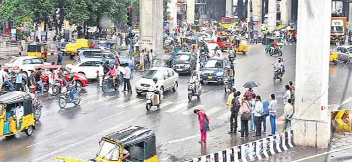 Skywalk coming up in Ameerpet, several others to follow across Hyderabad