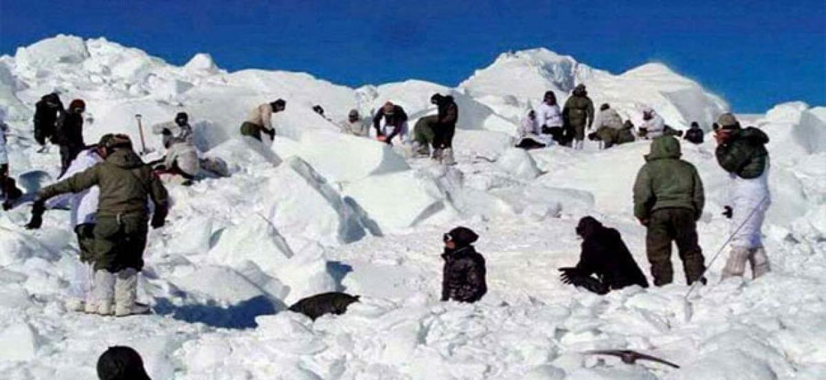 J&K govt announces Rs 4 lakh ex-gratia to kin of deceased in snow avalanche