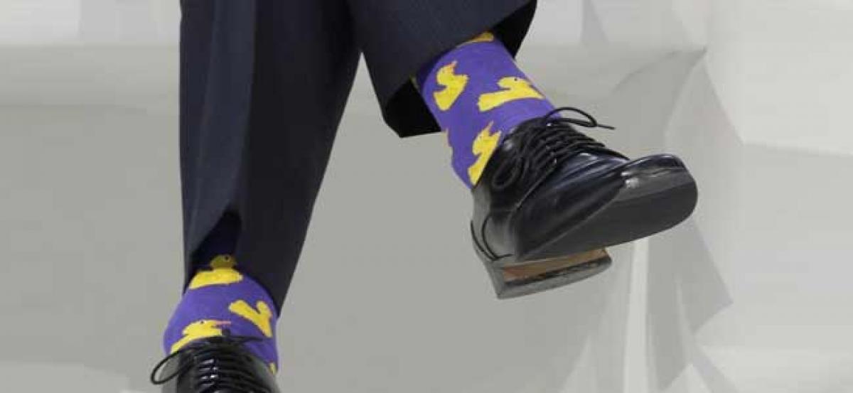 Trudeaus rubber ducky socks take fashion diplomacy to new level!