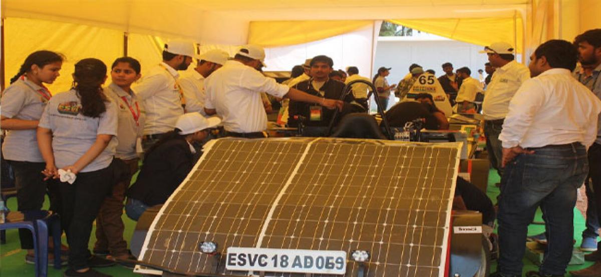 Electric solar vehicle contest held