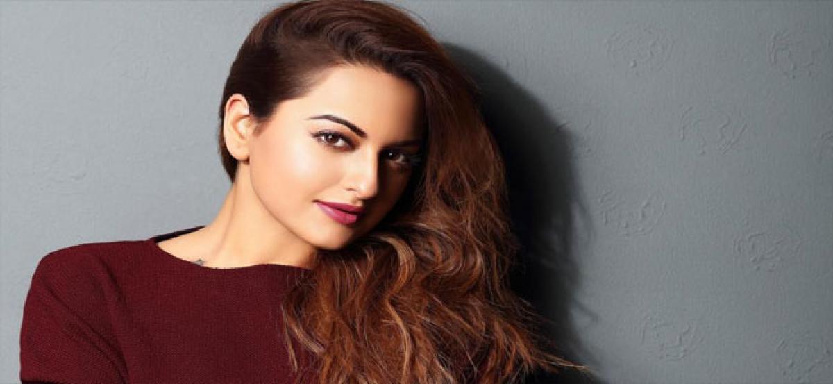 Sonakshi Sinha to walk for Shaina NC