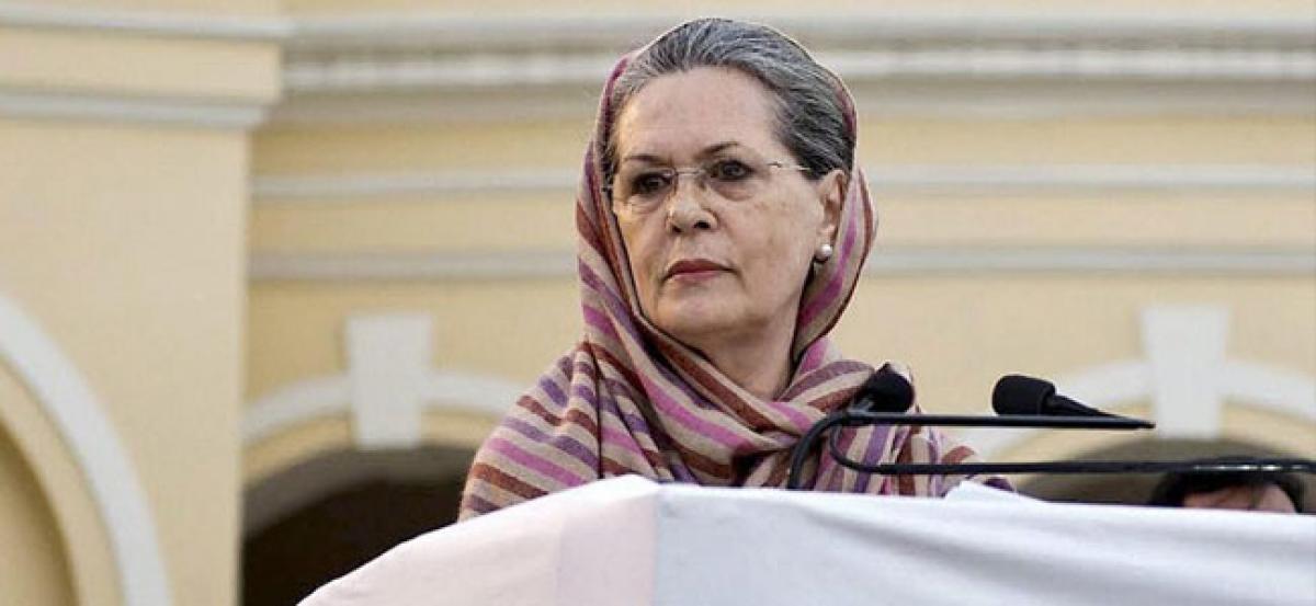 On vacation in Shimla, Sonia Gandhi complains of restlessness, condition stable now