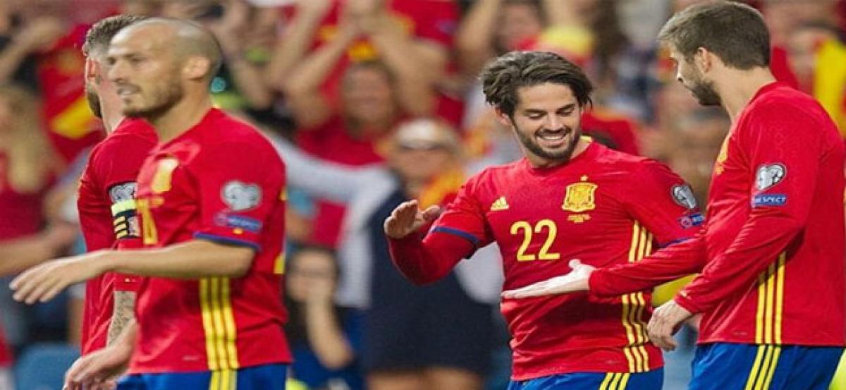 Spain thrash Italy; Finland, Serbia win