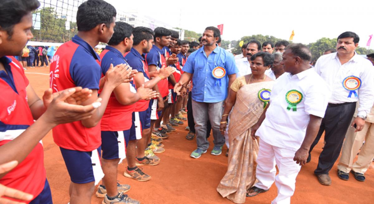 Chandrababu Naidu giving top priority for sports, says Vamsi