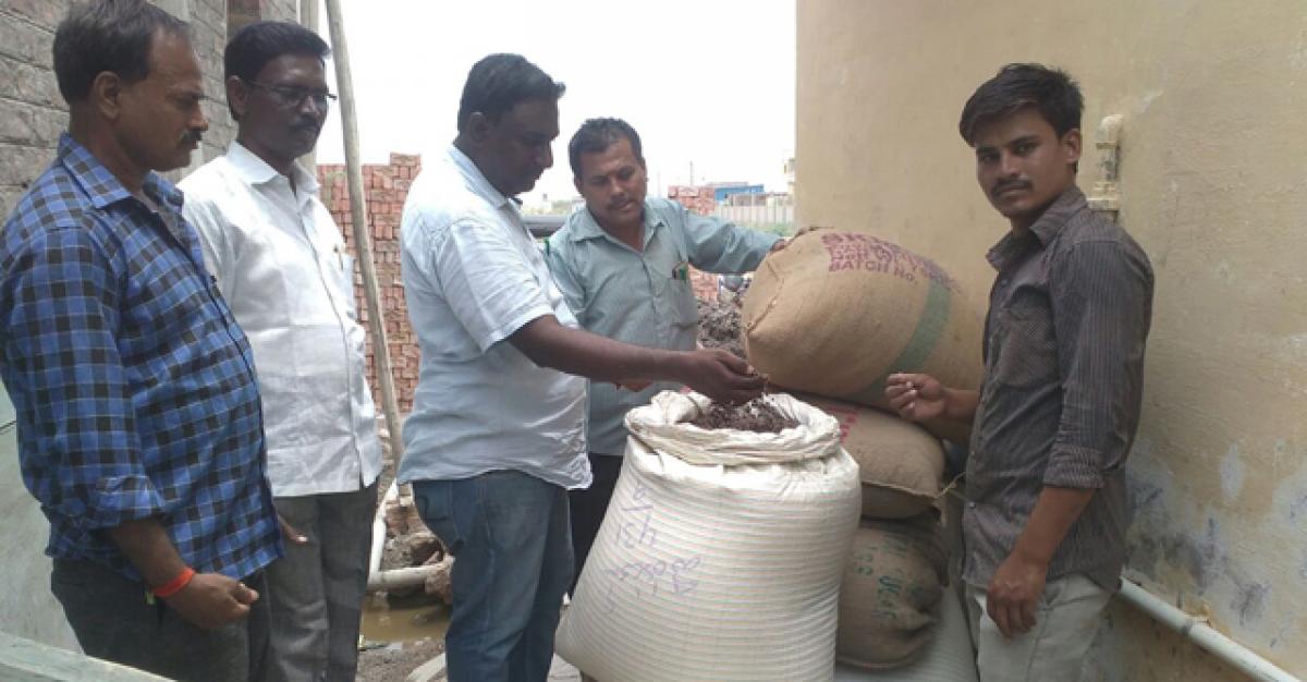 House raided; spurious cotton seeds seized