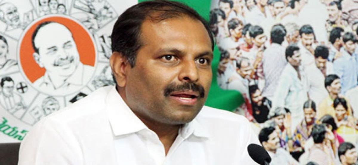 TDP Leaders Loot Sand & Silt Resources In AP: Srikanth Reddy