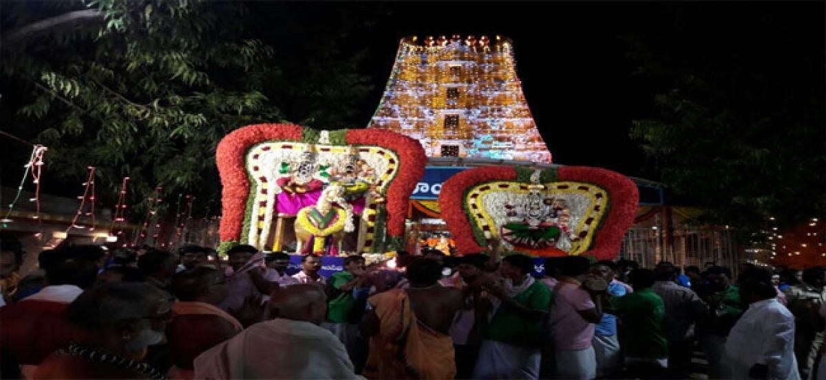 Pushpa Pallaki Seva performed