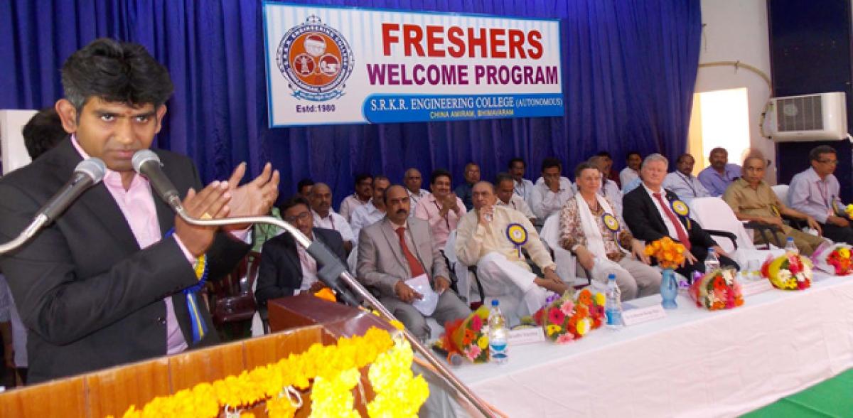 SRKR Engineering College greets its freshers