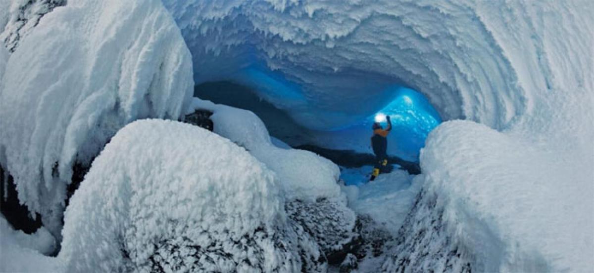 Secret life may thrive under warm Antarctic caves: Study
