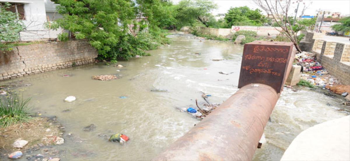 Swachh plan stuck in stinking sewer lines