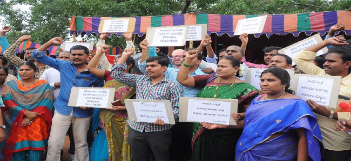 Andhra Pradesh Model School teachers on indefinite hunger strike