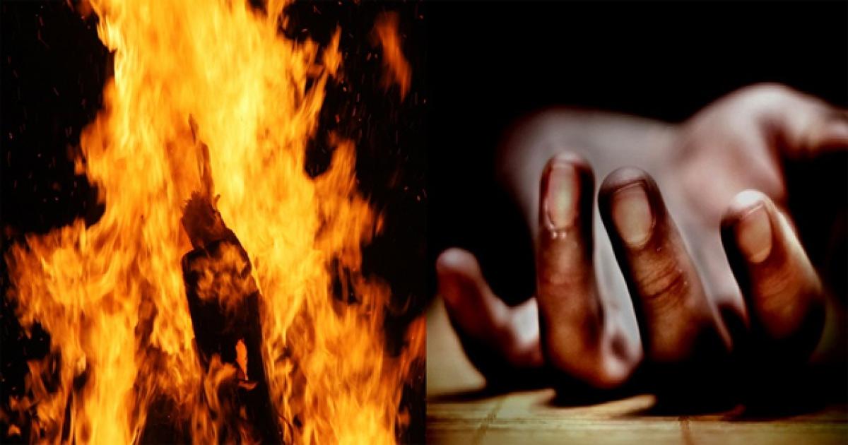 Housewife sets herself ablaze, critical