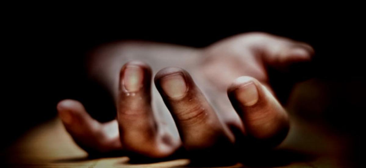 Dowry harassment drives housewife to suicide