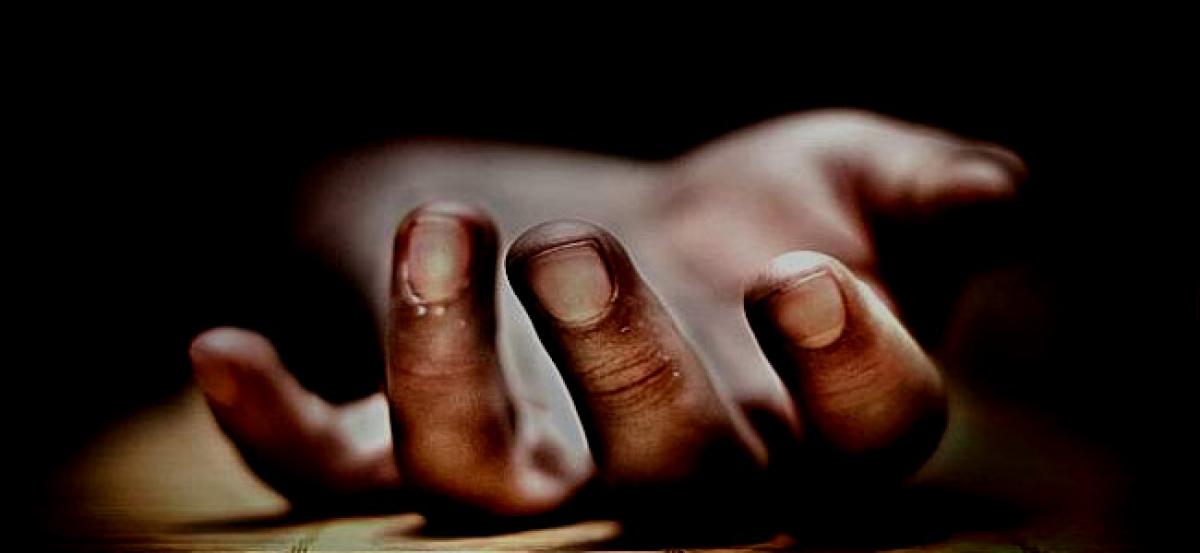 Muzaffarnagar: 15-year-old girl sets herself ablaze