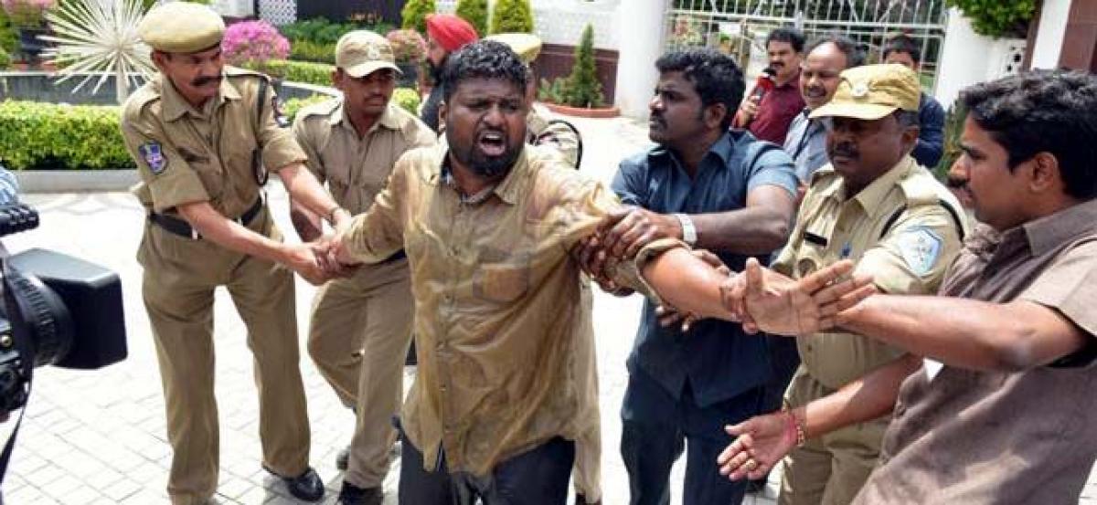 Hyderabad: OU student activist attempts suicide against assembly dissolution