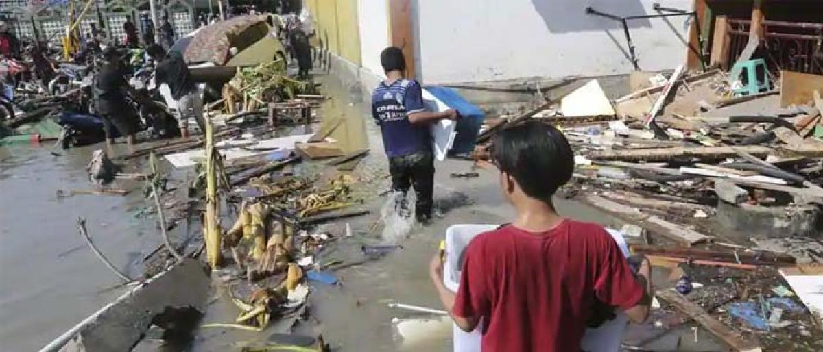 6-magnitude quake strikes Indonesian island