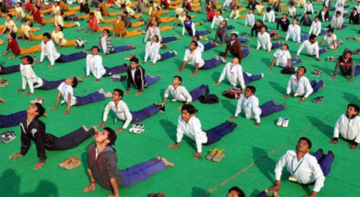 Muslim clerics tender apology over Surya Namaskaram 