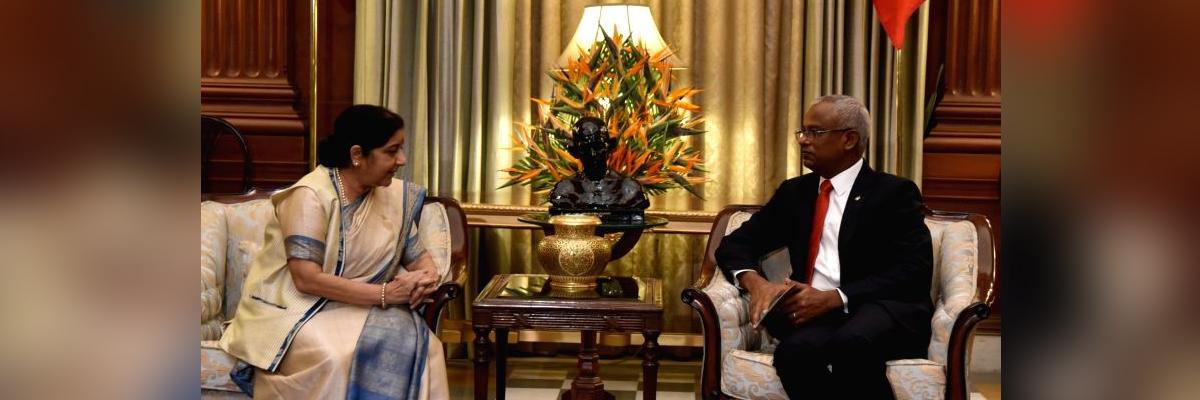 Sushma Swaraj calls on Maldives President