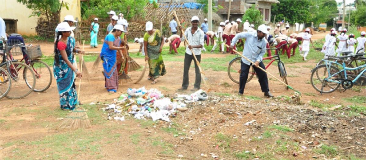 Swachh Bharat team assess hygiene in Vijayawada