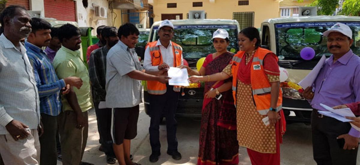 Swachh vehicle papers handed over