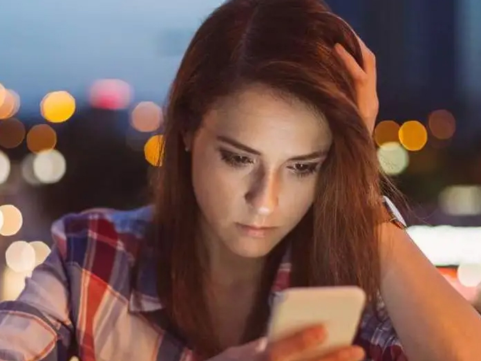 Social media linked to higher risk of depression in teen girls