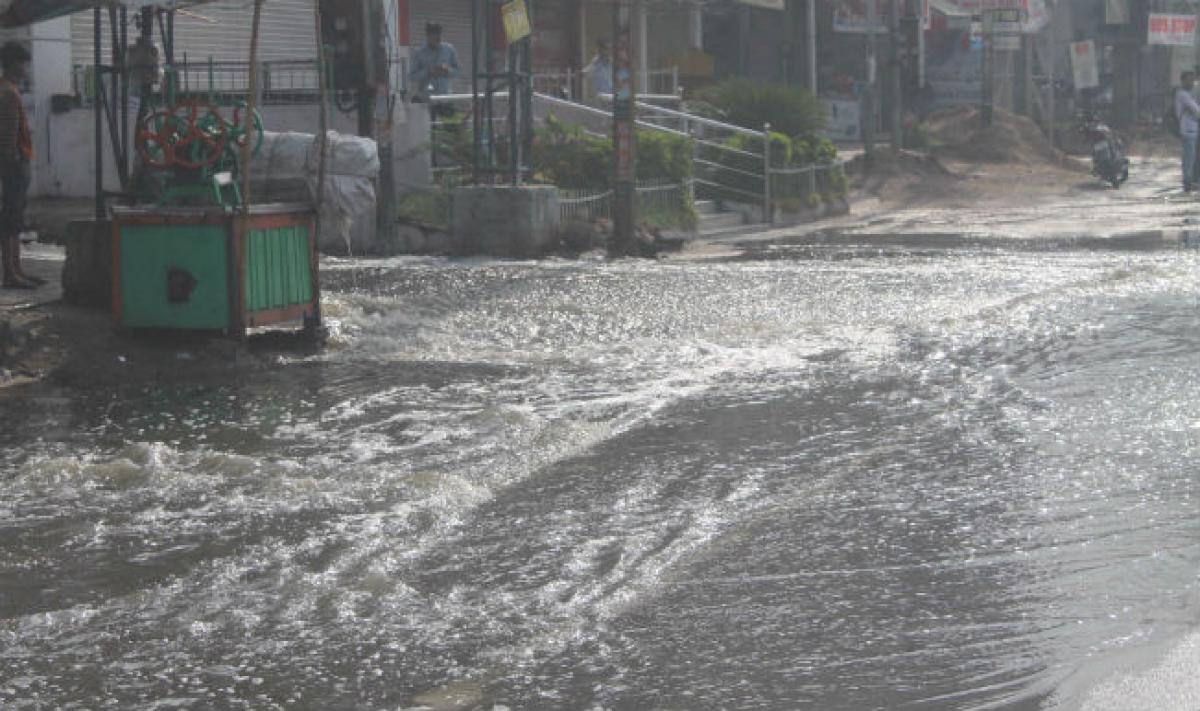 Heavy rains to continue for next 3 days in AP, Telangana