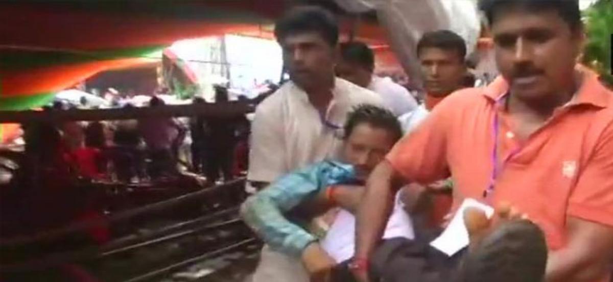 20 hurt as tent collapses during PM Modi’s Midnapore rally