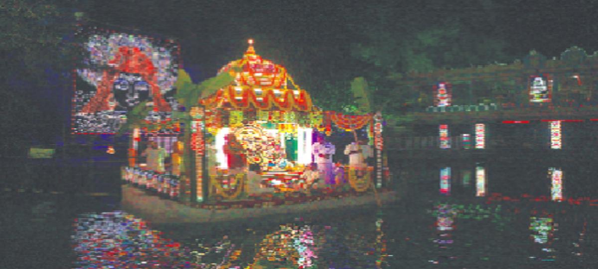 Teppotsavam held at Kapileswara temple