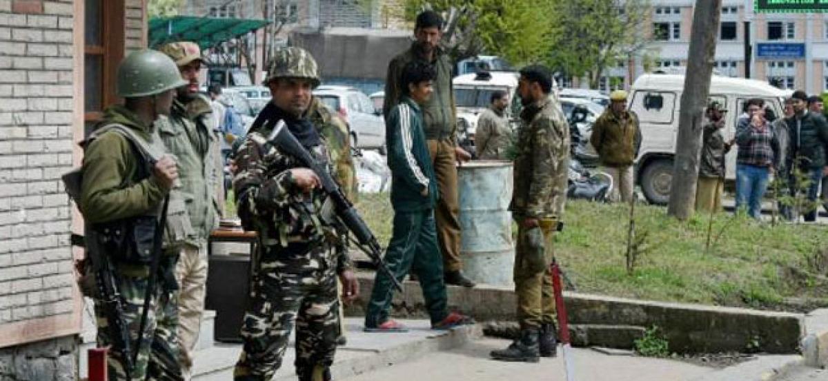 One terrorist killed in ongoing Srinagar encounter: Police