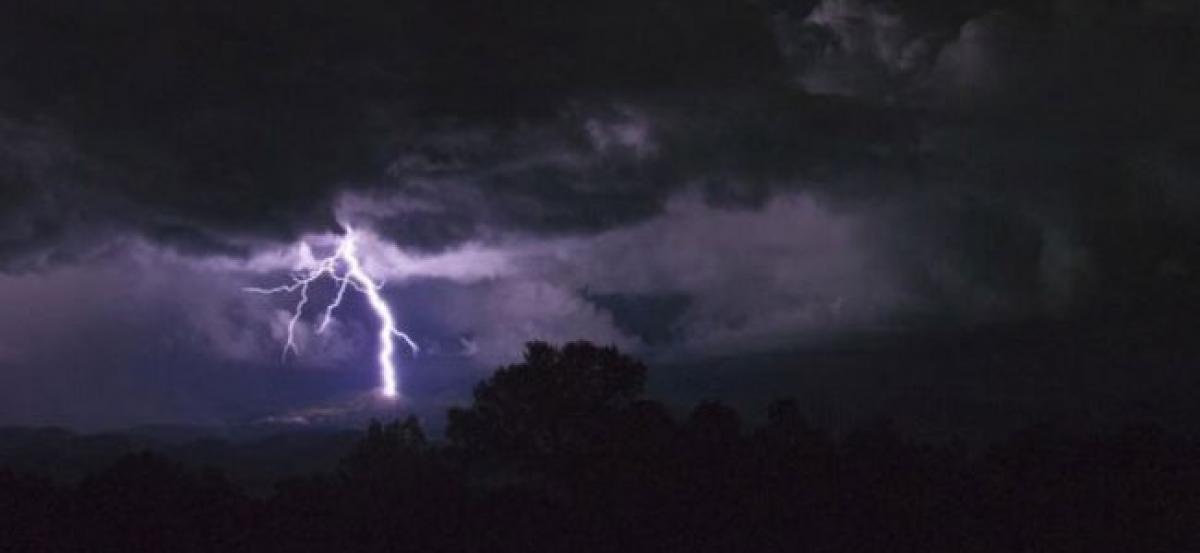 Indias MET dept. predicts thunderstorm for several states