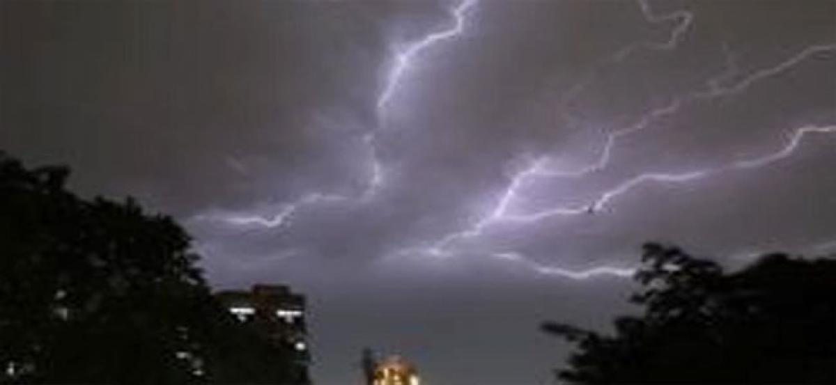 IMD issues fresh thunderstorm warning in Delhi-NCR, various places in country for today
