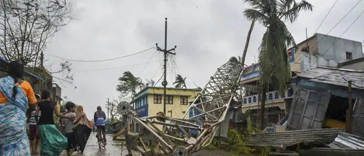 Titli Cyclone Claims Eight Lives , 9000 houses damaged