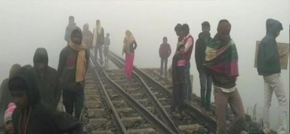 Bihar : Four died after being run over by train