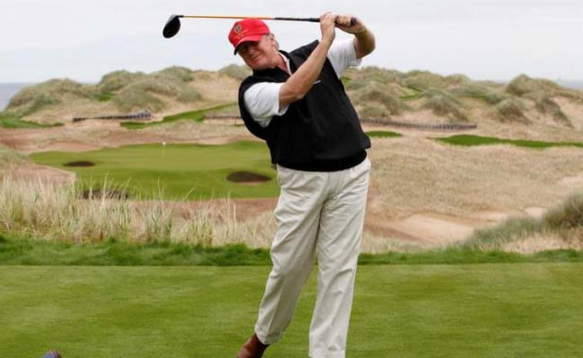 Donald Trump Hits Back At Hillary Clinton, With A Golf Ball, On Twitter