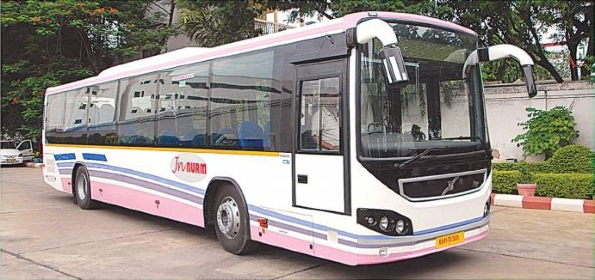 TSRTC deploys additional bus services for Dussehra season