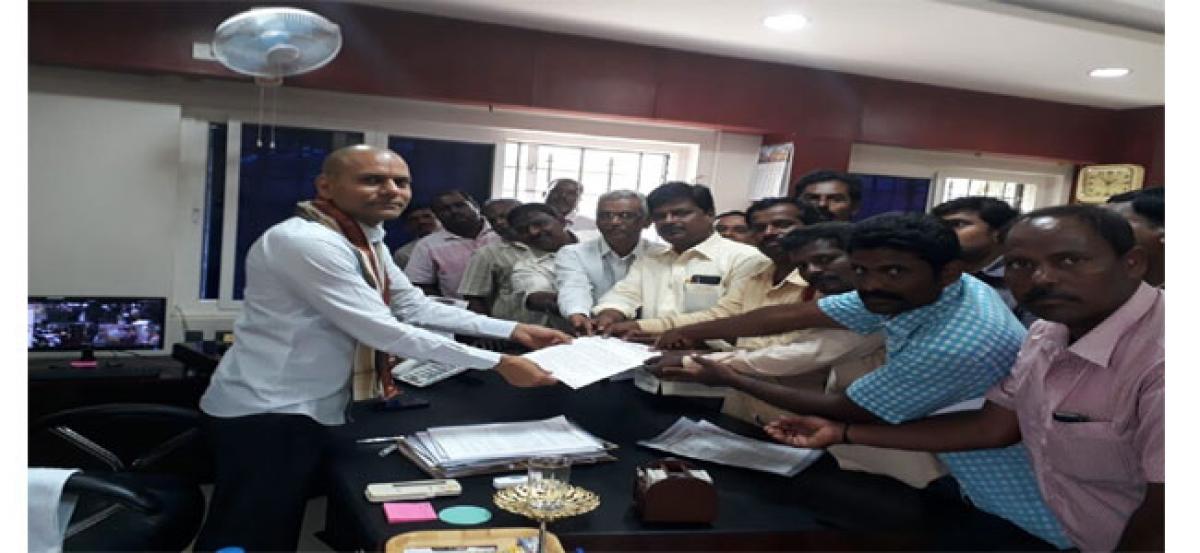 TTD contract employees issue strike notice
