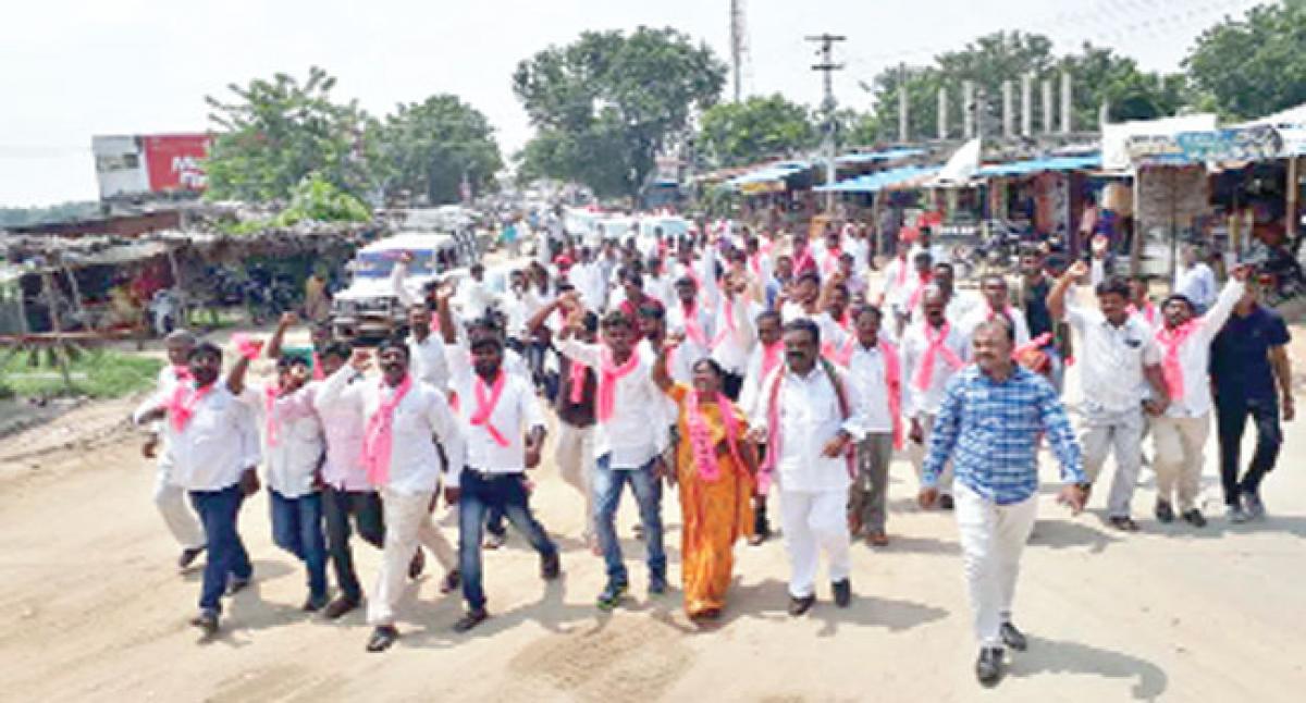 Dissident leaders seek change of TRS candidate