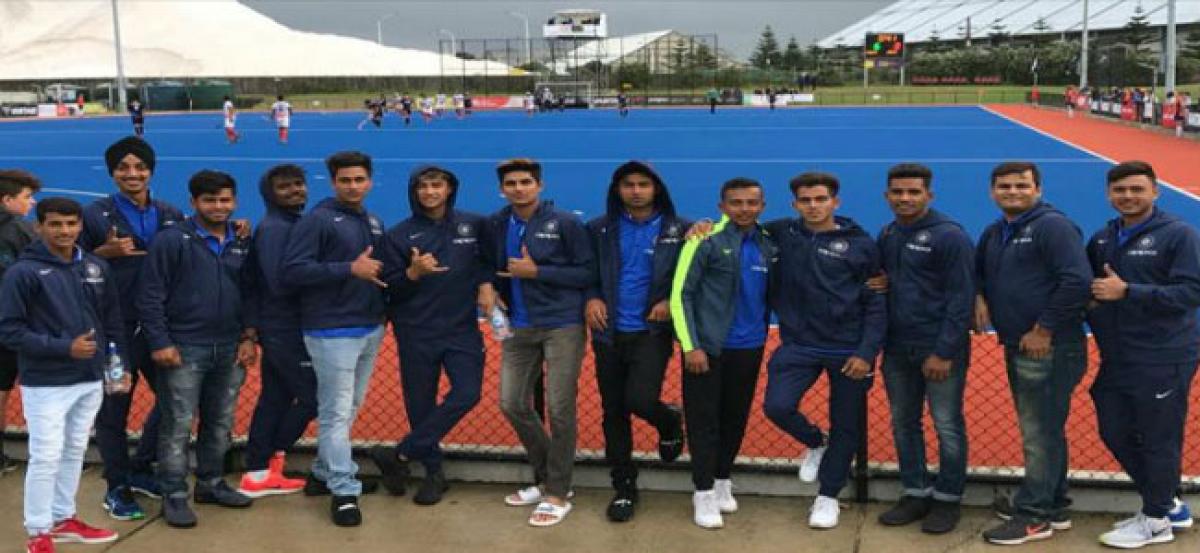 India U-19 World Cup squad cheers hockey team in New Zealand