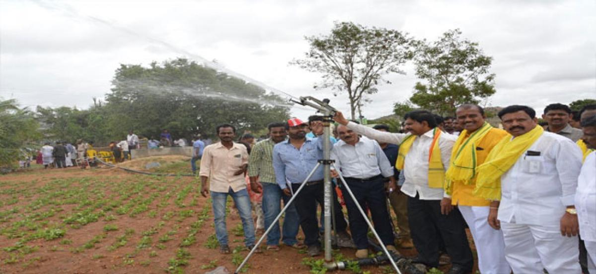 Devineni assures HNSS water to Madakasira by year-end